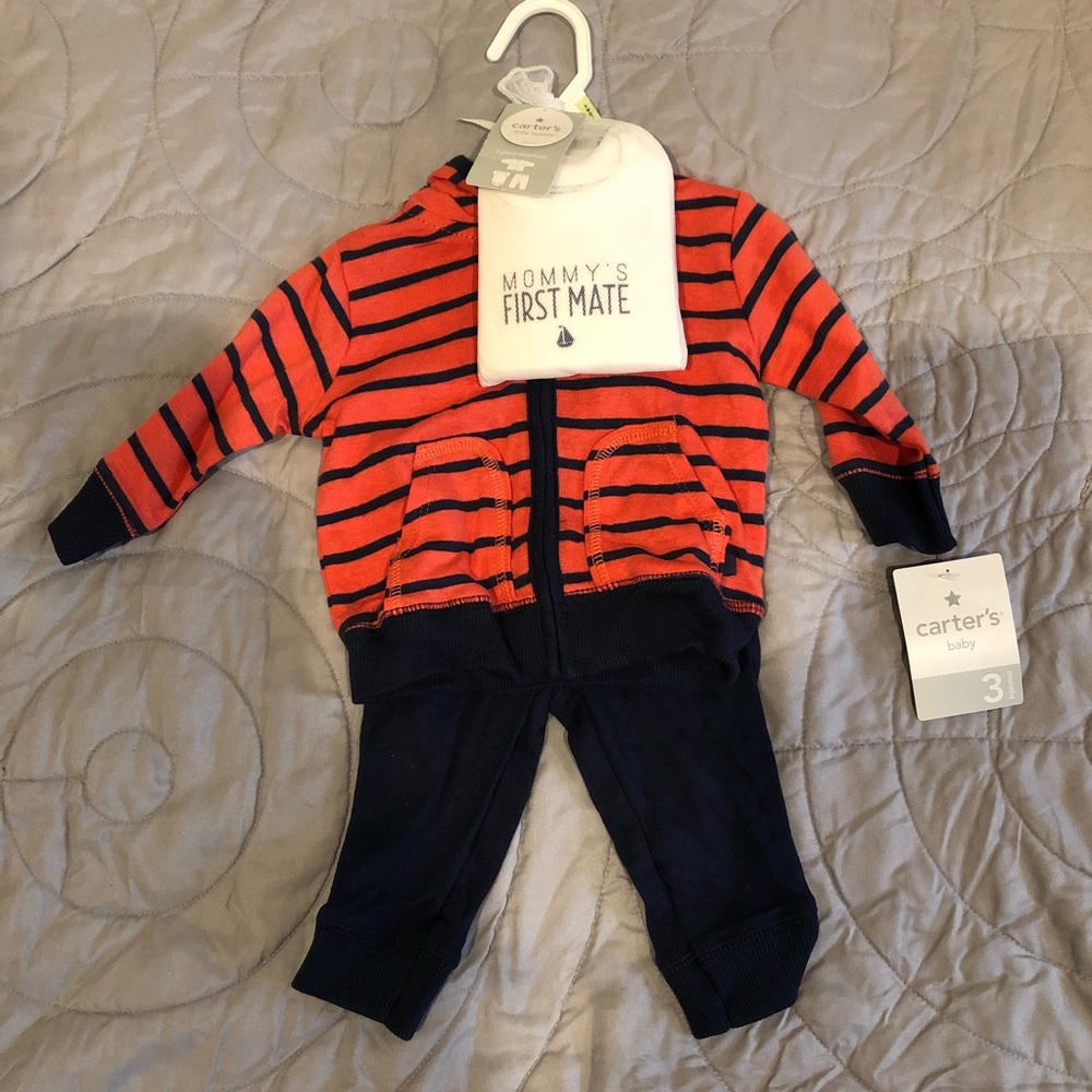 NWT Carter’s Infant Outfit - 3mo